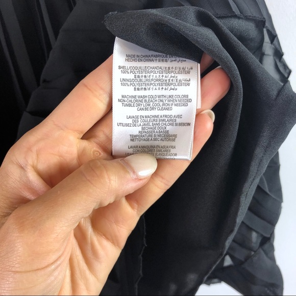 BCBG Generation Black Chiffon Pleated Mini Skirt - Picture 6 of 6